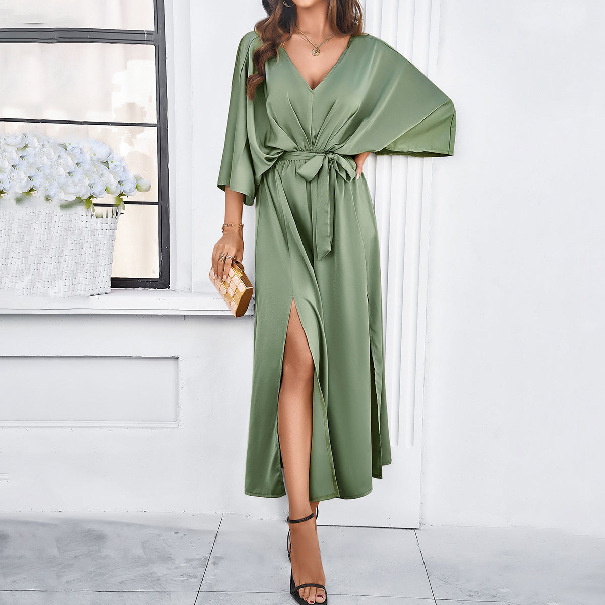 Robe Longue Femme Col V – Fendue avec Dos à Nouer en plusieurs couleurs, tissu doux et confortable.